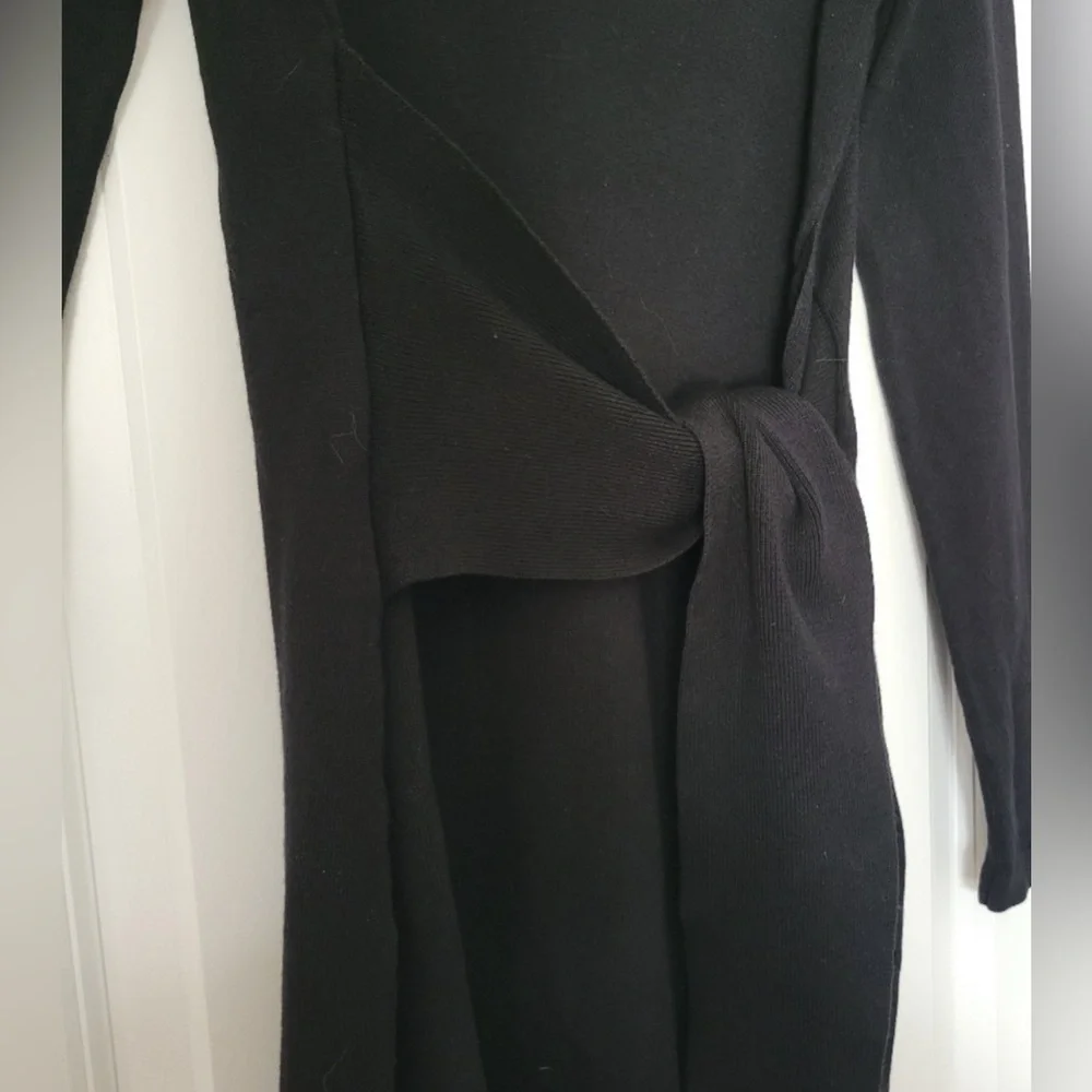 Tiana B. Classic Black Knit Dress Sz M - Picture 4 of 5